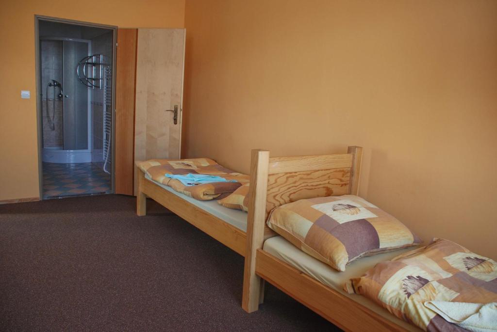 Hotel Marina Hermanuv Mestec Cameră foto